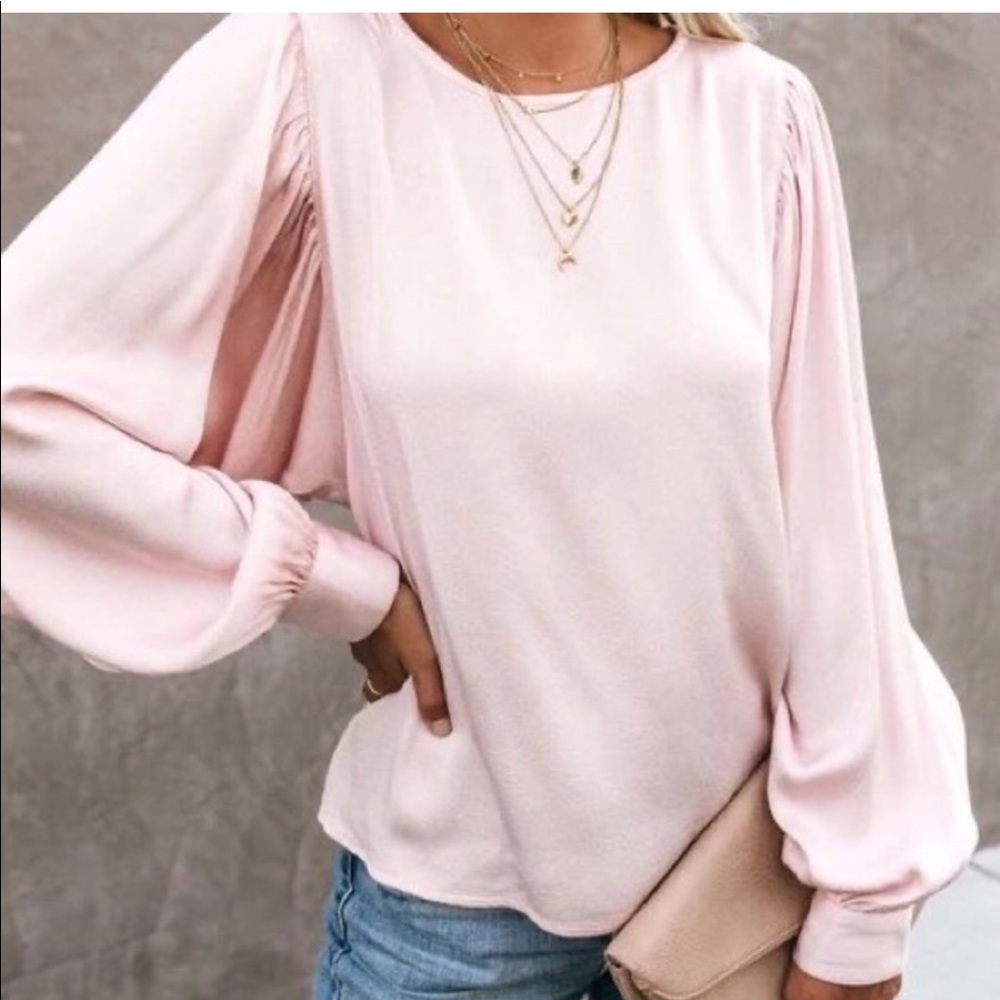 Vici light pink balloon sleeve Q&A blouse